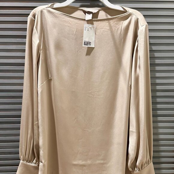 NWT H&M  Blouse Balloon Sleeve - M - Picture 1 of 6